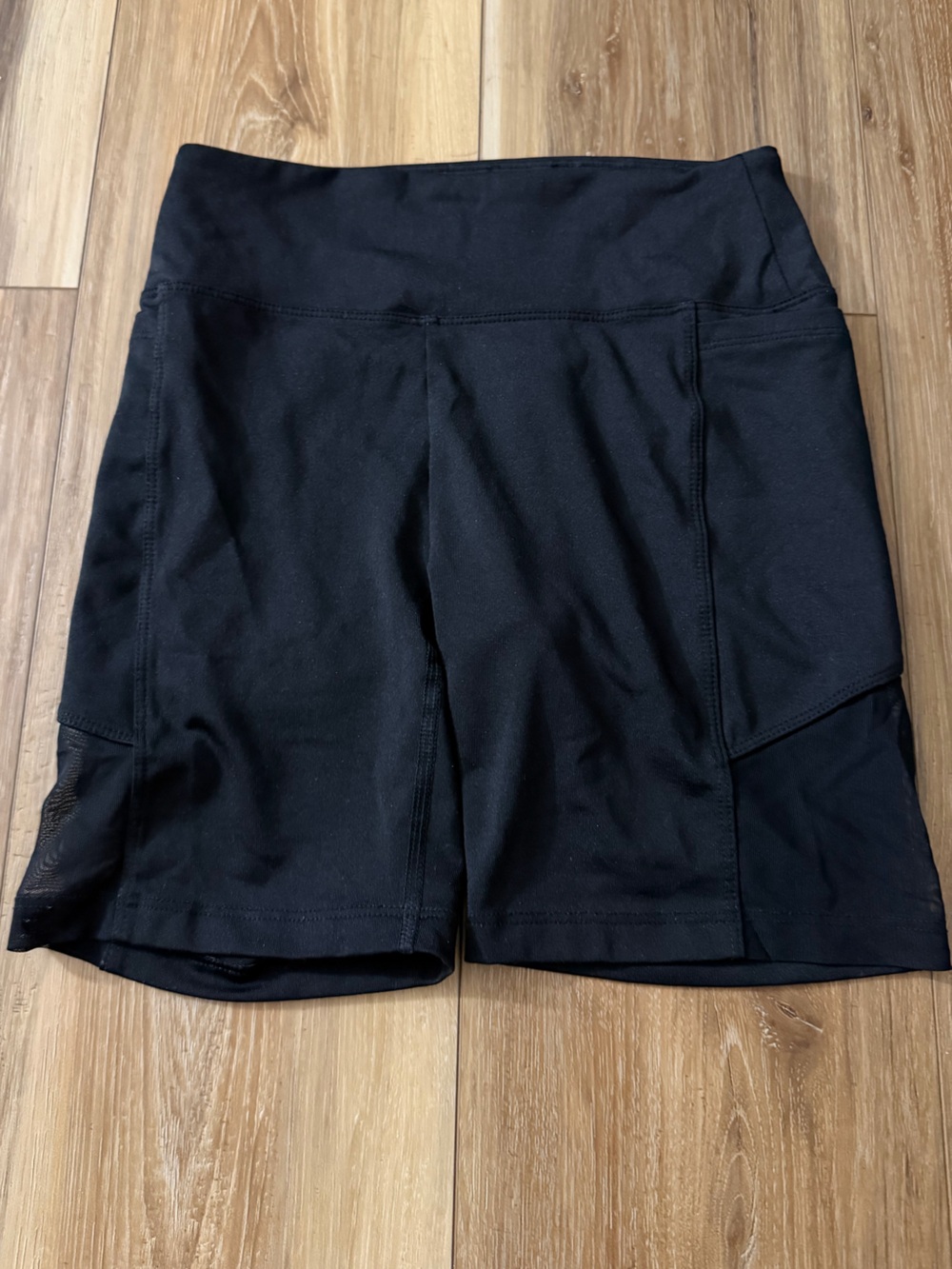PINK Victoria's Secret Black Athletic Shorts -Mesh Panels and pockets on side XS